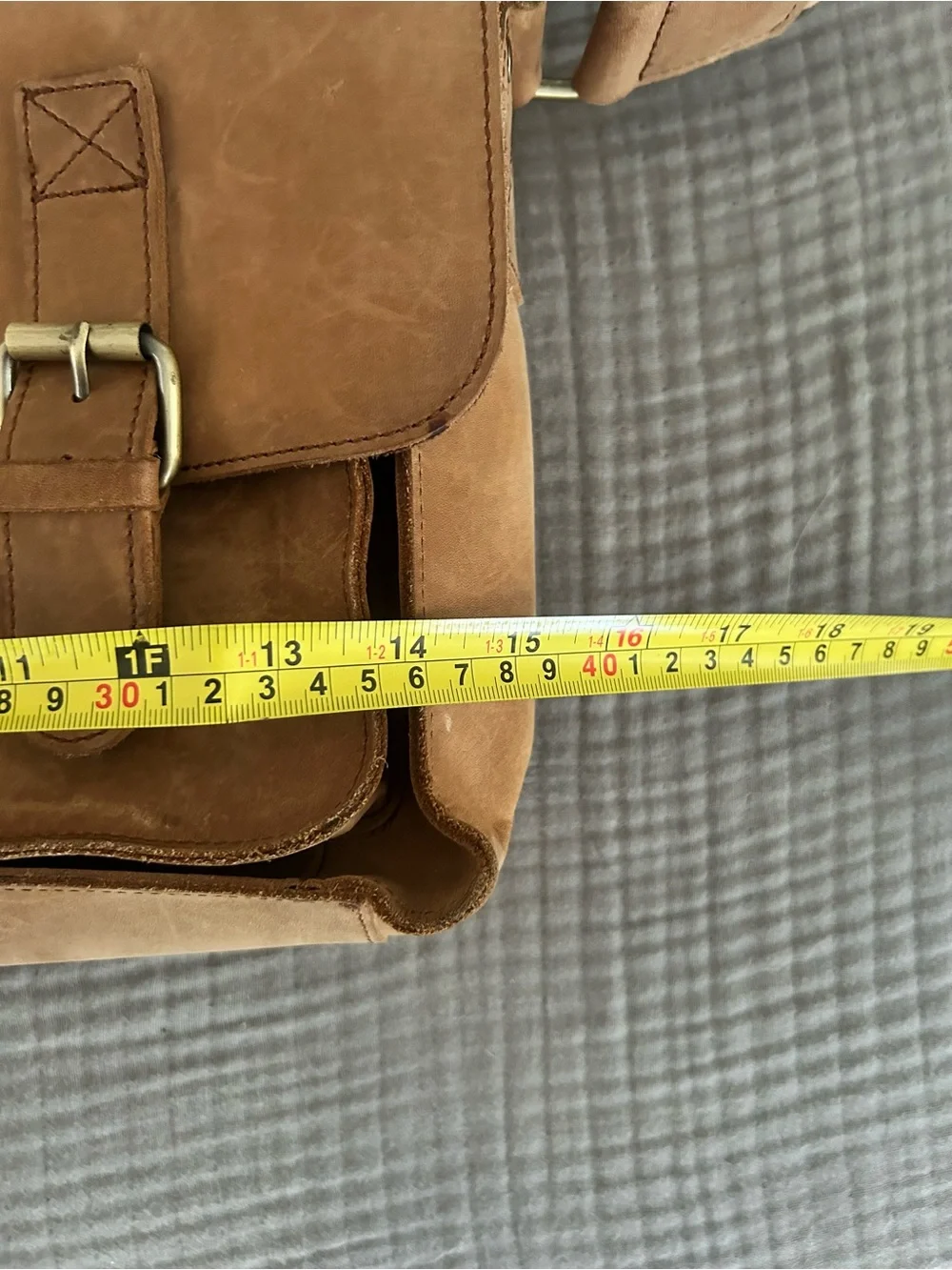 ZLYC Messenger Bag Unisex Brown Leather Medium Satchel Shoulder Laptop